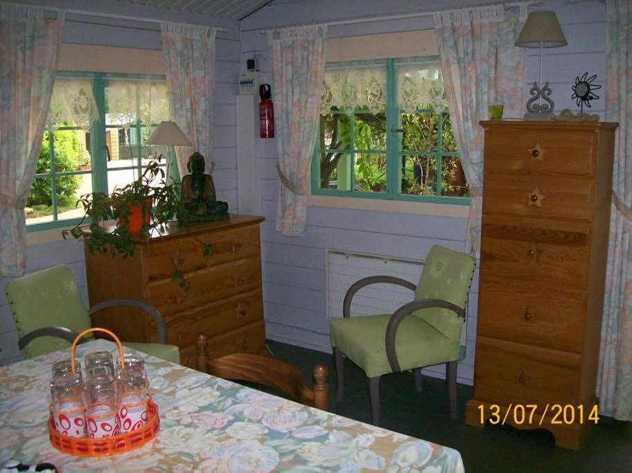 Le Chalet De La Grenouille Verte Tursac Ngoại thất bức ảnh